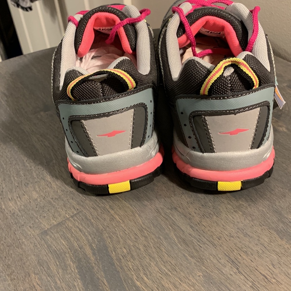 Avia Athletic Sport Sneaker / NWT - Picture 4 of 16